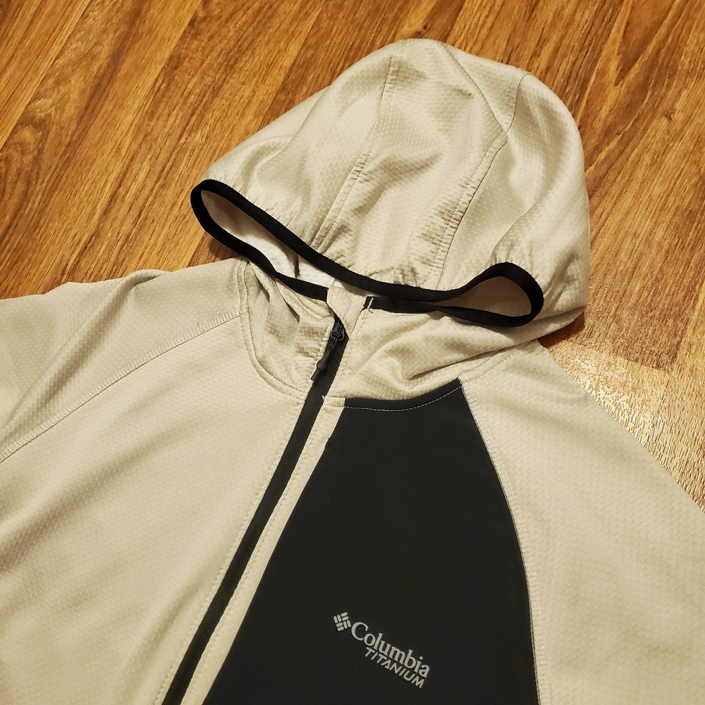 Columbia Titanium Jacket Men Small Beige Grid Fleece Triple Canyon FZ‎ II New